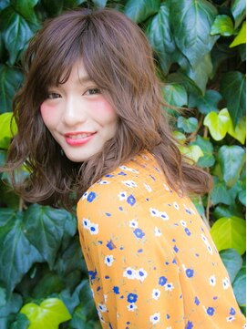 リリアン 表参道(relian) グレージュカラーが得意な美容師在籍【relian表参道】