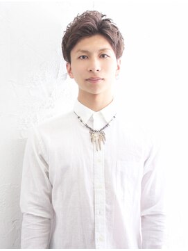 アルブル ヘアデザイン(arbre hair design) アップバングワイルドショート【ベージュカラー】