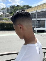 エルハウス(L house...) スキンフェードカット×ショートスタイル