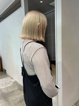 インビテーション 名古屋(invitation) 黒染めからのハイトーン復活！スワイプBeforeあり