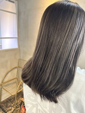 ロエ 平尾山荘(loe) 【脱白髪染めハイライト】×大人の艶グレージュ/平尾/高宮