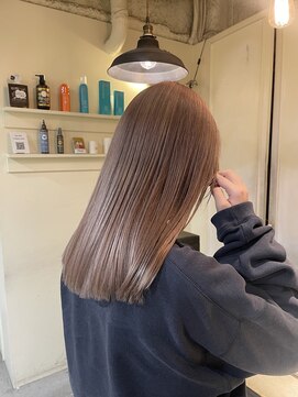 ロロ(ro-ro) 【恵比寿ro-ro】ハイトーン×ペールベージュ