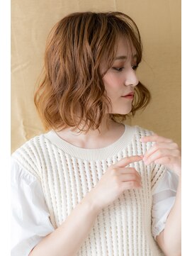 カバーヘア ブリス 志木南口駅前店(COVER HAIR bliss) ブラッドオレンジ小顔ドーリーカール金髪ボブY志木20代30代40代