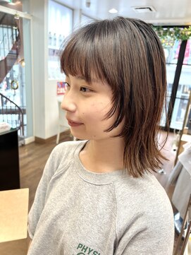 ディーボーイ 下通本店(D-BOY) ぱつっとボブ/顔周りレイヤー