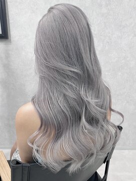 ロウル 渋谷(LOWRL) シルバーロング/ブリーチ