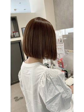 モードケイズブラン(MODE K's Blanc) 【ioLu】髪質改善トリートメント＋ハイライト