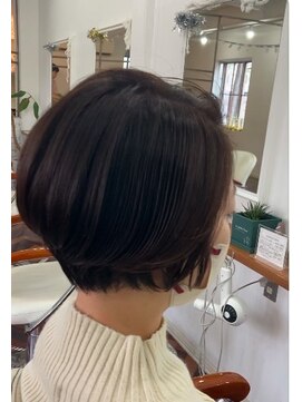 ヘアーアンドメイクアップモパ ショートヘア
