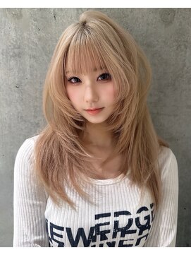 モニカ(MONIQA) ブロンドベージュ