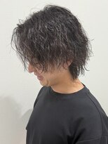 ヒュイル バイ ニアウ(Hwyl by Niau)&nbsp;メンズマッシュウルフパーマサーフカールツイストパーマツーブロ