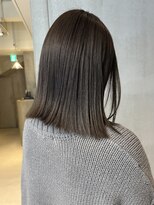 スレイ(SLAY) 透明感オリーブグレージュ