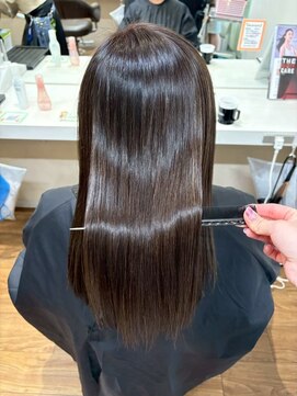 キャパ(CAPA) 髪質改善×透明感ブラウンストレート(茅ヶ崎/20代/韓国ヘア)