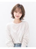 小顔くびれレイヤーボブシースルーバング×ミルクティーベージュ