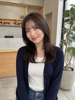 ラナ(LaNA)&nbsp;透け前髪と柔らか内巻きのブラウンロング