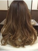 髪質改善ウェーブグレージュグラデーション無造作セミロング