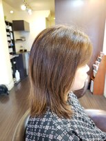 ヘアメイク ビス(Hair Make Bis.) セミロングレイヤースタイル