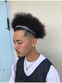 大人カジュアル20代30代40代ストリート系フェード×パーマ