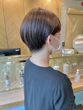 ロンドフルール 大宮東口(Lond fleur) Lond fleur小泉 耳掛けマッシュ×アースカラー