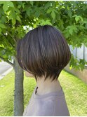 ショートボブ