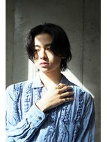 キュー(Cue_)&nbsp;無造作ウルフセンターパート×メンズパーマ