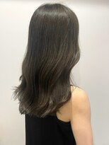 キャパ セントラル 天神 大名店(CAPA central)&nbsp;オリーブアッシュベージュ　セミロング　レイヤーカット　艶髪