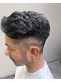 メンズショートフェードカットビジネスヘアアップバング七三