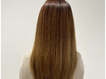 ゼロ(ZERO)の写真/髪の広がり・うねりなどのお悩みも解決◎真っ直ぐ過ぎないナチュラルなストレートで、毎日のセットも楽々♪