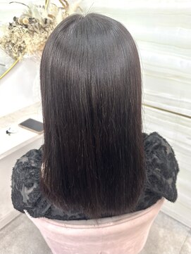 エルバイラビス 大宮(elu by lovis) 《Hina》ワンカラー