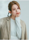 前髪長め×ヘアアレンジ×ベージュカラー