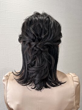 ミモザ シンサイバシ(Mimosa shinsaibashi) ハーフアップ