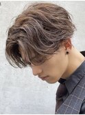 原宿緩めニュアンスツイストスパイラルパーマセンターパートヘア