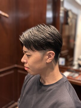 ザバーバー 渋谷(THE BARBER) ナチュラルセンターパート