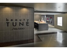 ビューティー チューン 資生堂 池袋東武店の雰囲気（入口です。ヘア製品のご購入のみでもご利用頂けます）