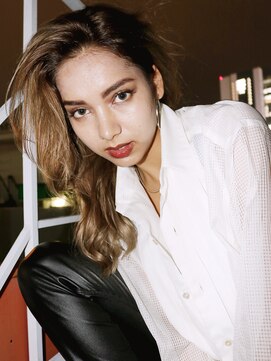 アルバム 渋谷パルコ(ALBUM) カジュアルレイヤースタイル_アッシュブラウンネオウルフ_86501