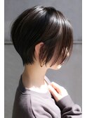 大人可愛い20代30代40代黒髪前下がりショートボブ丸みショート◎