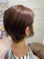 クララ カシハラ(CLALA Kashihara) 襟足長めショート