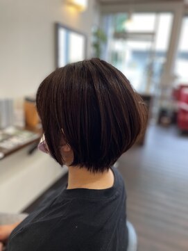 ヘアアトリエ シャイニィ(hair atelier Shiny) ひし形ショート