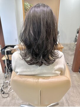 インビテーション 名古屋(invitation) ◎ミディアムレイヤー/ラベンダーアッシュ