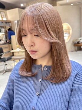 ヒビヲ(HIBIO) ショートボブ切りっぱなしレイヤーカットハイトーンケアブリーチ