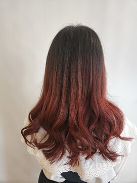 クララ トヨハシ(CLALA Toyohashi) 暖色系カラー