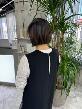 エヴァン(HEVIN) コンパクトボブ