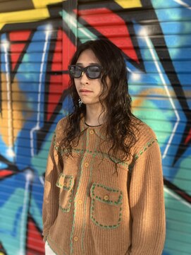 ザ デュード(THE DUDE) ロングレイヤースパイラルパーマ