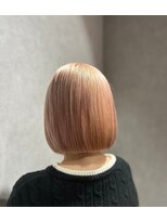ビス リアン 川口店(Vis lien)&nbsp;ハイトーンブロンド×韓国風切りっぱなし小顔ボブ