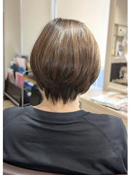 ヘアーズファイン(hair's fine) 20代30代小顔◎ショートオリーブブラウン×透明感