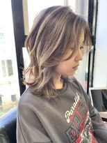 ヌード(NUDE)&nbsp;NUDE30代40代ブリーチ白髪ぼかし細めハイライト レイヤーボブ