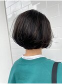 乾かすだけでまとまるショートボブ