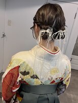 スリー(three)&nbsp;ヘアセット　ヘアアレンジ　卒業式ヘアセット