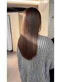 【髪質改善サロンOuje'】自然な艶とまとまりを叶える美髪ロング