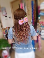 クレイジービッチ(CLAY G BITCH)&nbsp;【カジュアルアレンジ】仙台 エクステ 編み込み 巻き髪アレンジ