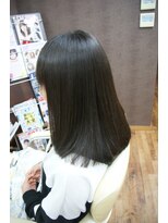 チチカカ(chichikaka) 営業ビフォーアフター、チジレの強い髪に上質縮毛矯正