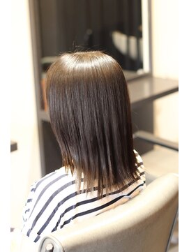 ヘアーズミンク ハグラザキ(Hairs mink Hagurazaki) 縮毛矯正